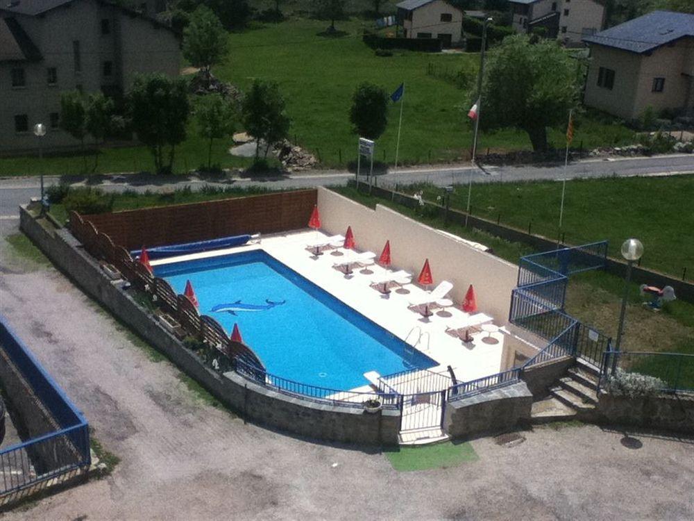 Hotel L'Oustalet Font-Romeu-Odeillo-Via Bagian luar foto