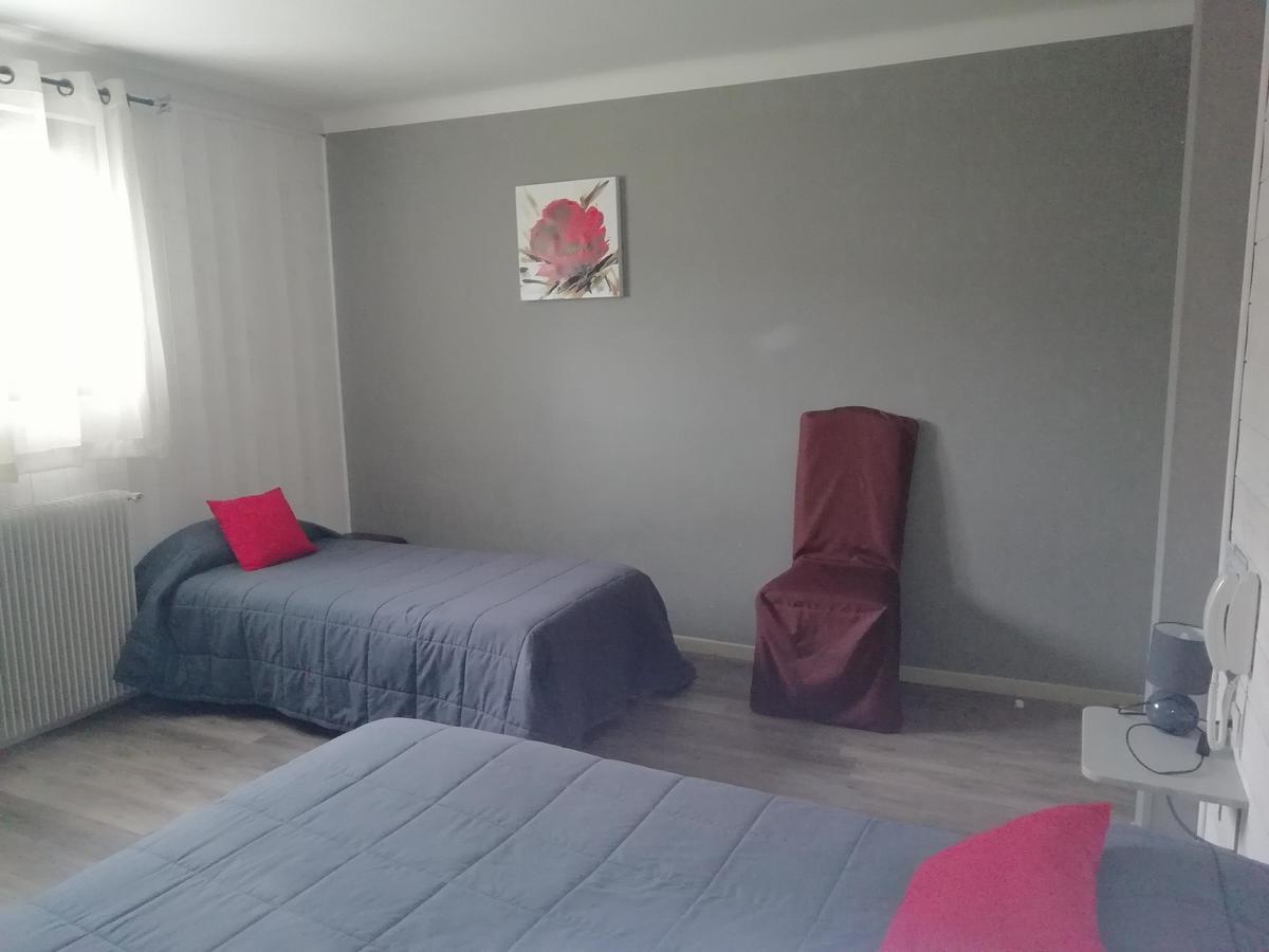 Hotel L'Oustalet Font-Romeu-Odeillo-Via Bagian luar foto