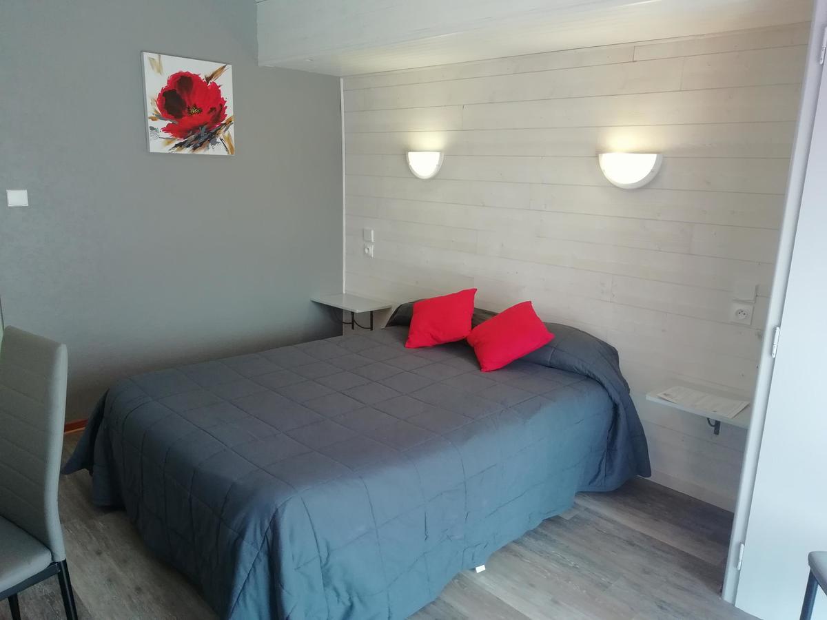 Hotel L'Oustalet Font-Romeu-Odeillo-Via Bagian luar foto