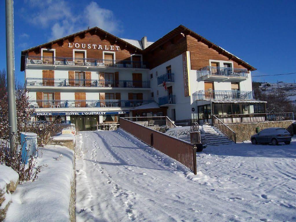 Hotel L'Oustalet Font-Romeu-Odeillo-Via Bagian luar foto
