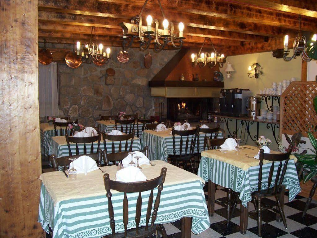 Hotel L'Oustalet Font-Romeu-Odeillo-Via Bagian luar foto